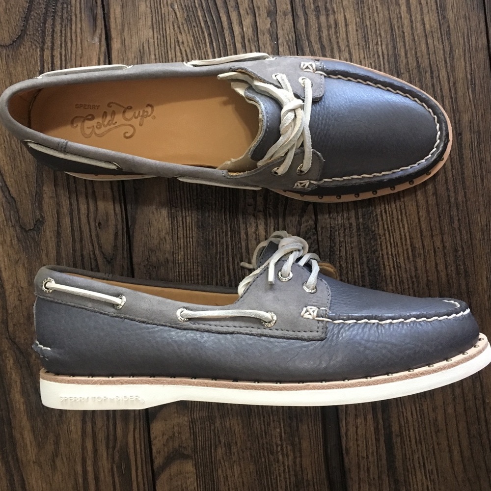 Sperry boat shoe
